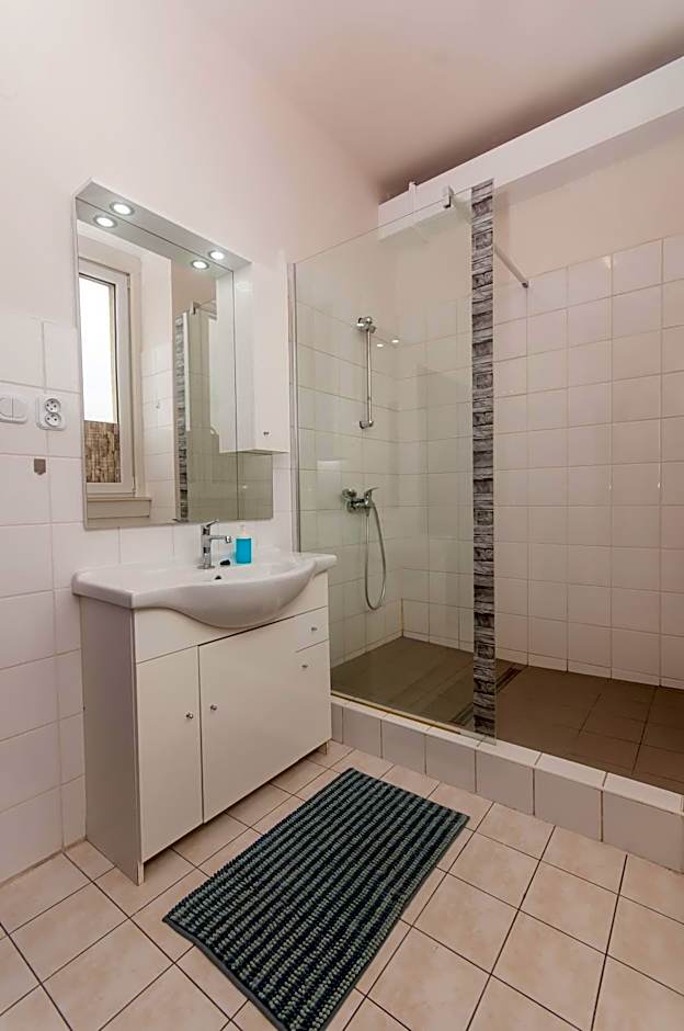 Hostel Favorit