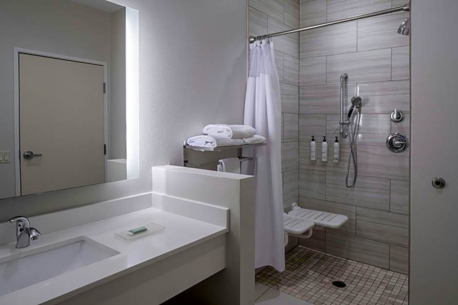 Fairfield Inn & Suites by Marriott Cut Off-Galliano