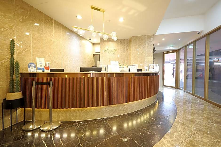 Almond Hotel Busan Station