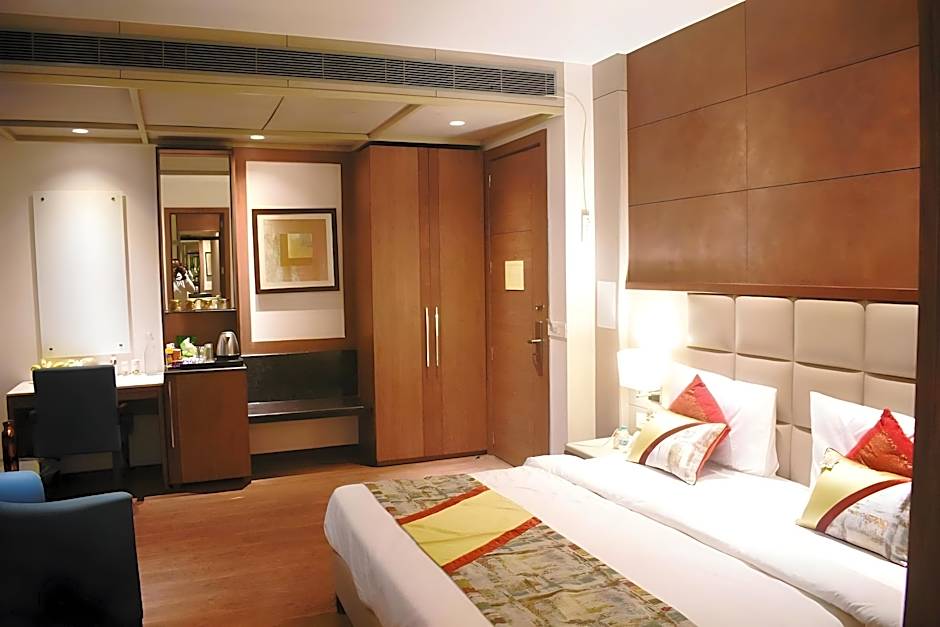Lemonwood Suites By F9 Hotels