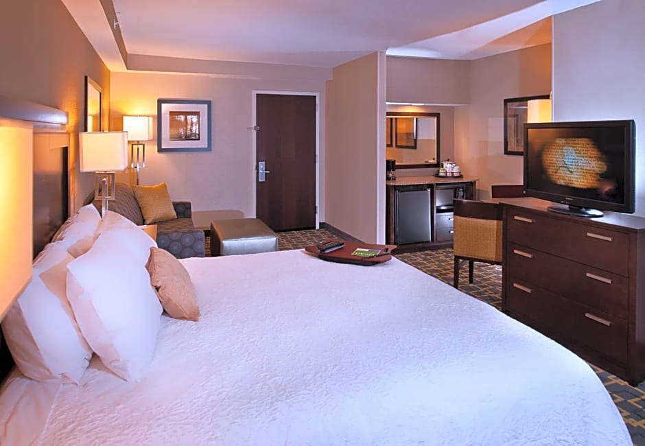 Hampton by Hilton Shelton