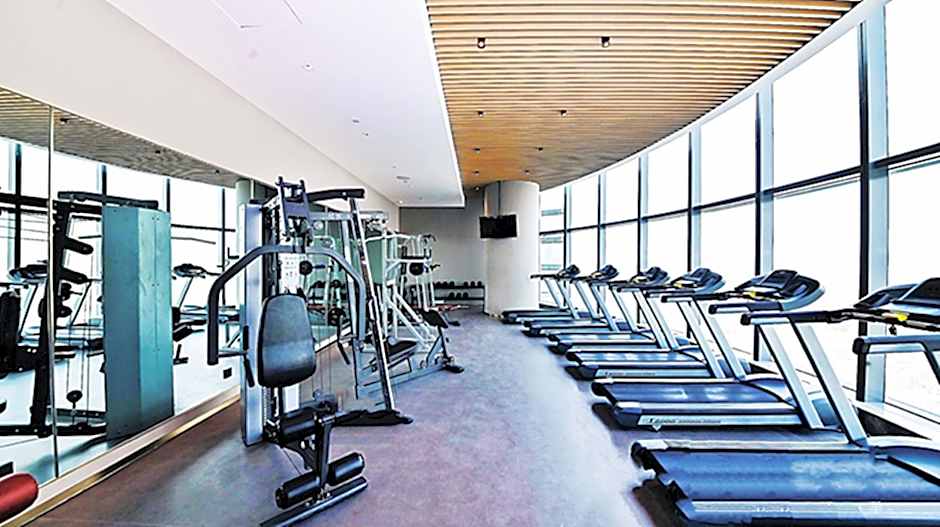 Grand Madison Qingdao Harbour-view Central（Former Qingdao Farglory Hotel）