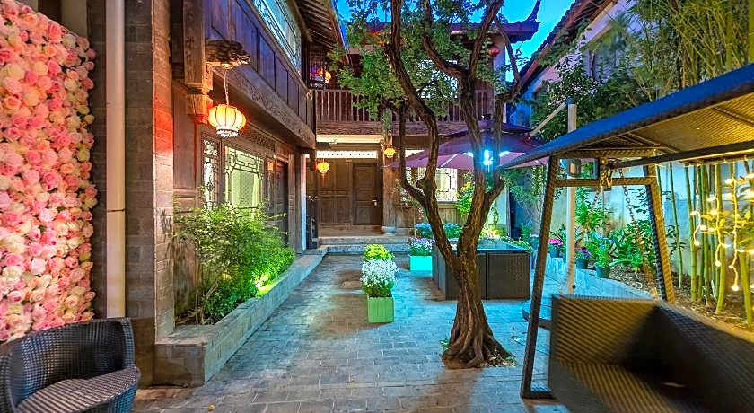 Lijiang Guiyuantianju Inn Branch1