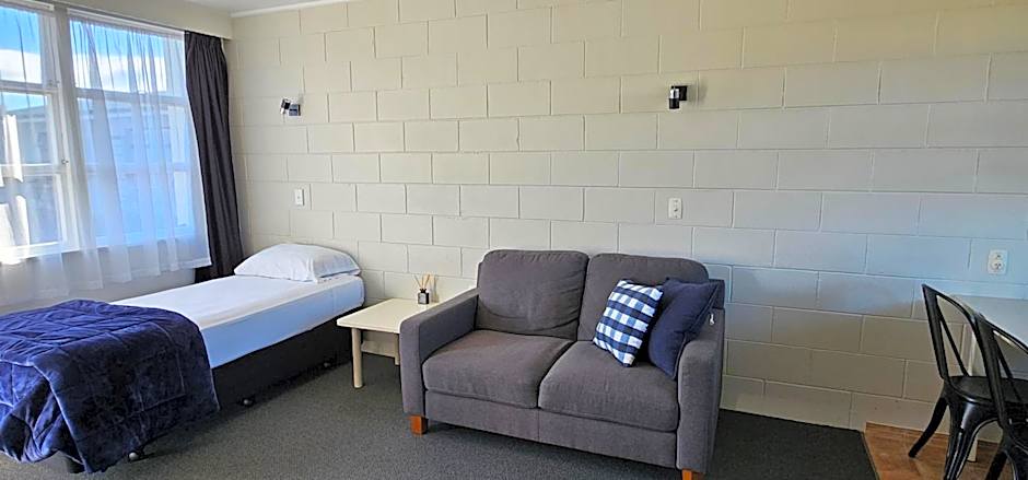 Endeavour Lodge Motel