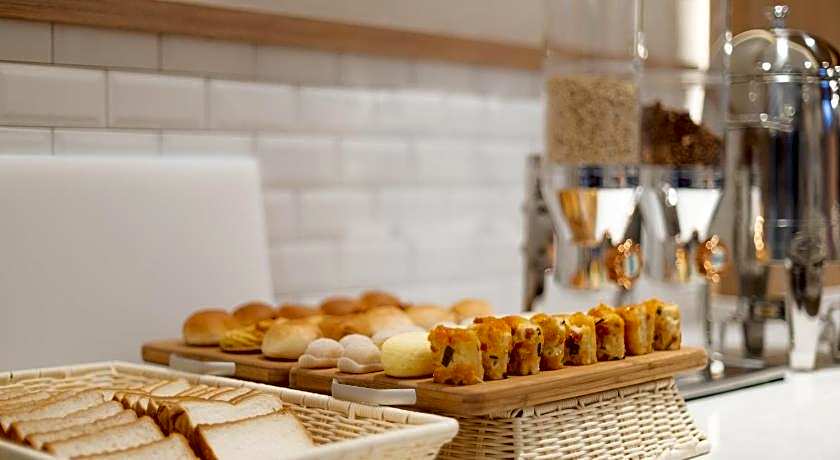 Holiday Inn Express Chongqing Zhongxian By IHG