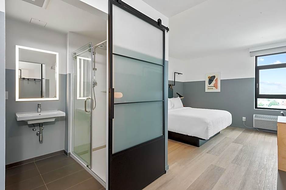 The Metric - Los Angeles Downtown