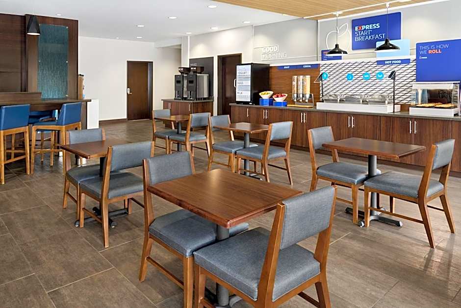 Holiday Inn Express & Suites Midland South I-20 By IHG