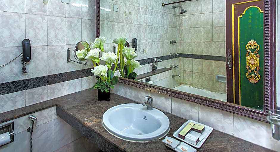 Hotel Sunstar Residency