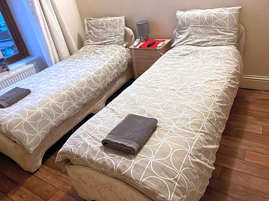 The Old Post Office Public House & Hotel