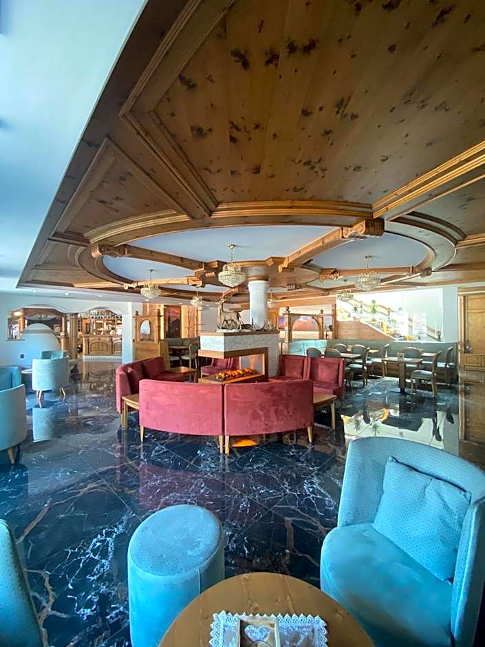 Family Hotel La Perla