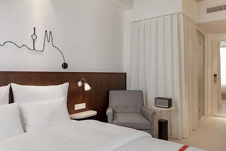 Ruby Ella Hotel Cologne By IHG