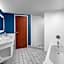 Hotel Indigo Mount Pleasant By IHG