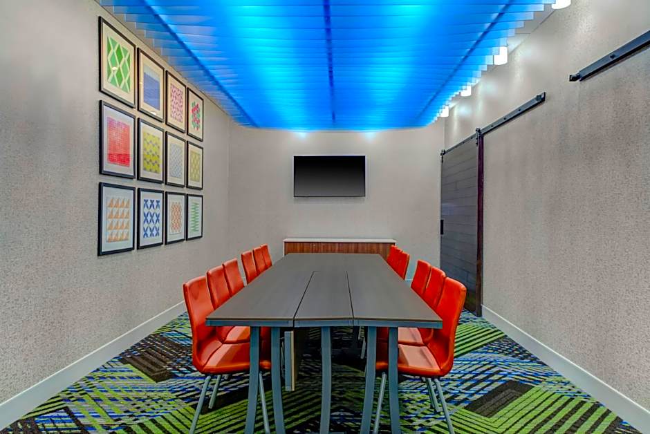 Holiday Inn Express & Suites - King George - Dahlgren By IHG