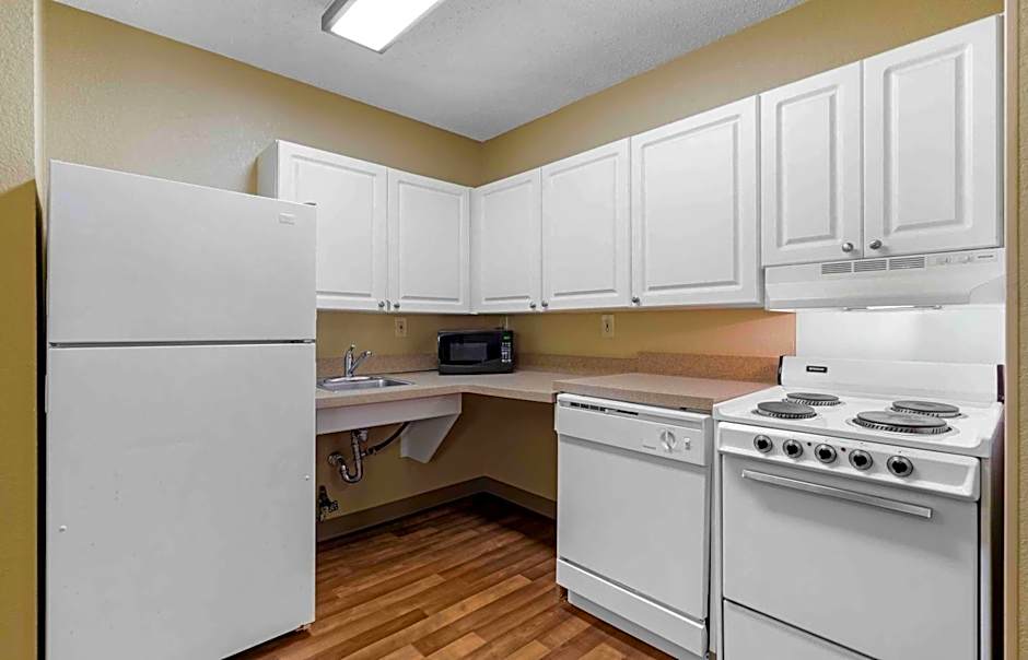 Extended Stay America Select Suites - Chicago - Vernon Hills - Lincolnshire