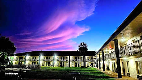 Days Inn by Wyndham Crystal River