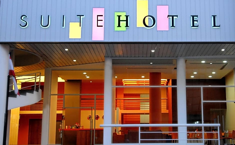 Suite Hotel Chrome