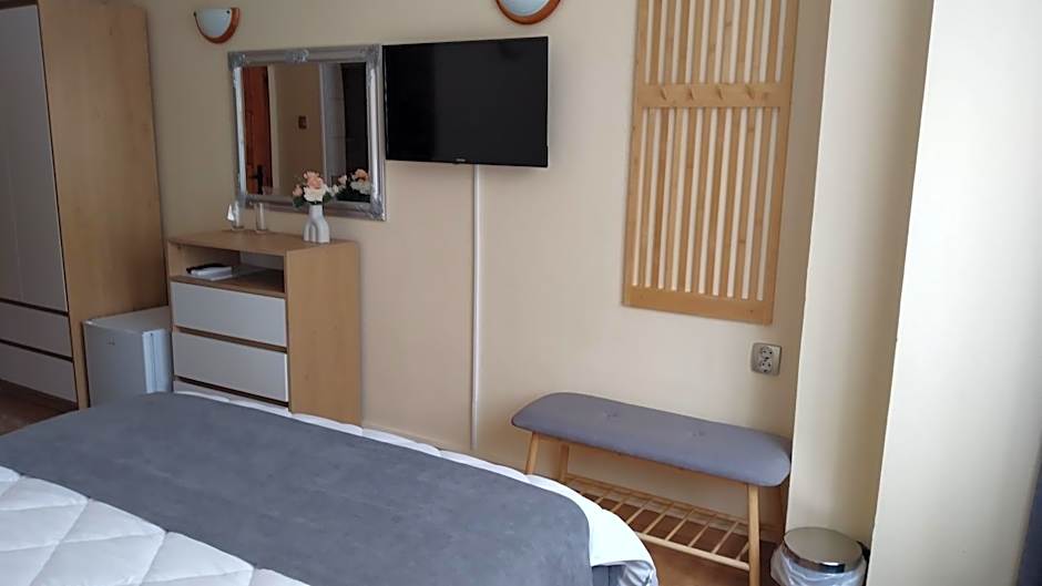 Victoria Family Hotel