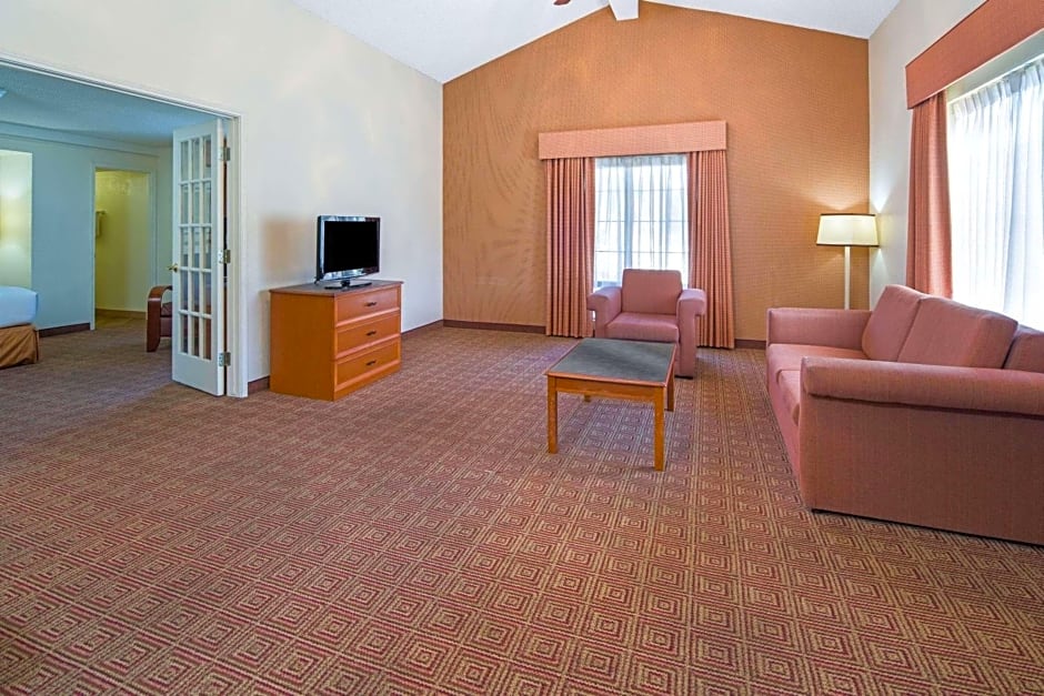 La Quinta Inn & Suites by Wyndham San Diego Scripps Poway