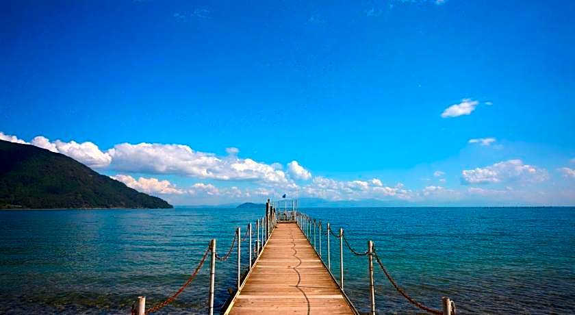 Okubiwako Makino Grand Park Hotel