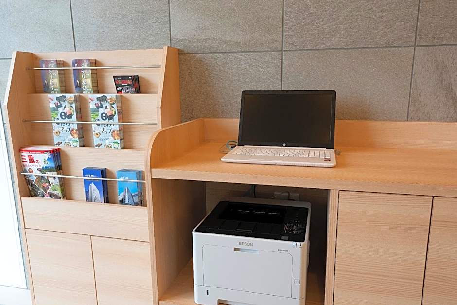 Just Inn Matsusaka Station