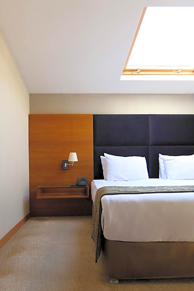 Riva Reşatbey Luxury Hotel