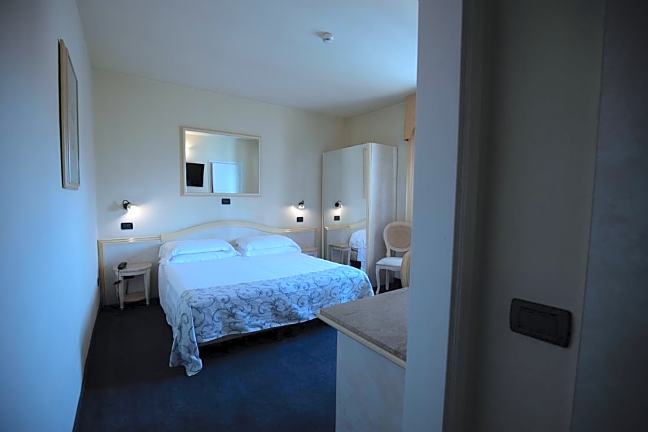 Hotel London