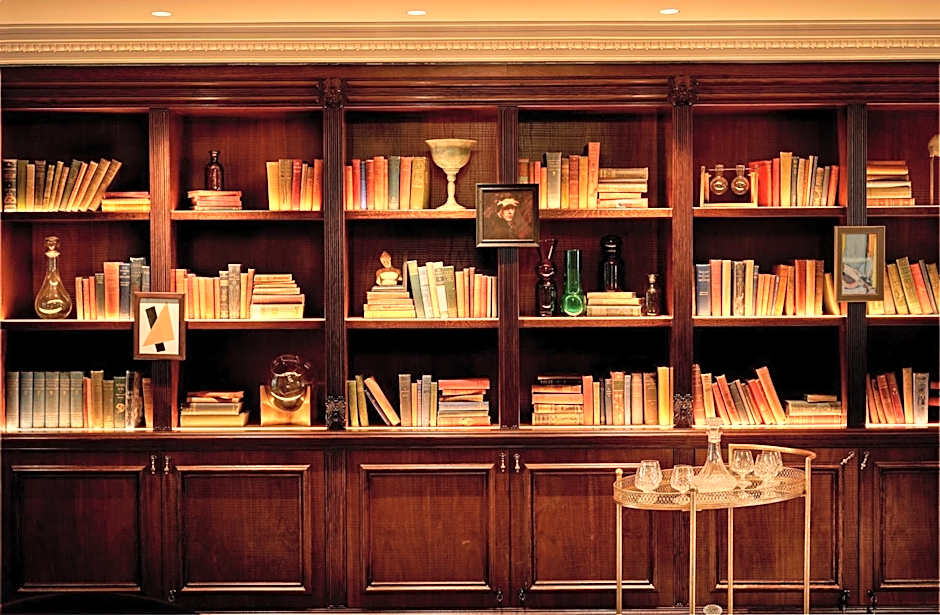 100 Queen's Gate Hotel London, Curio Collection by Hilton