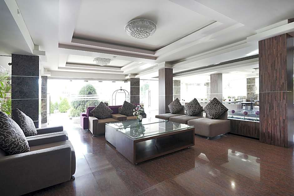 Collection O 499 Princess Keisha Hotel & Convention Center
