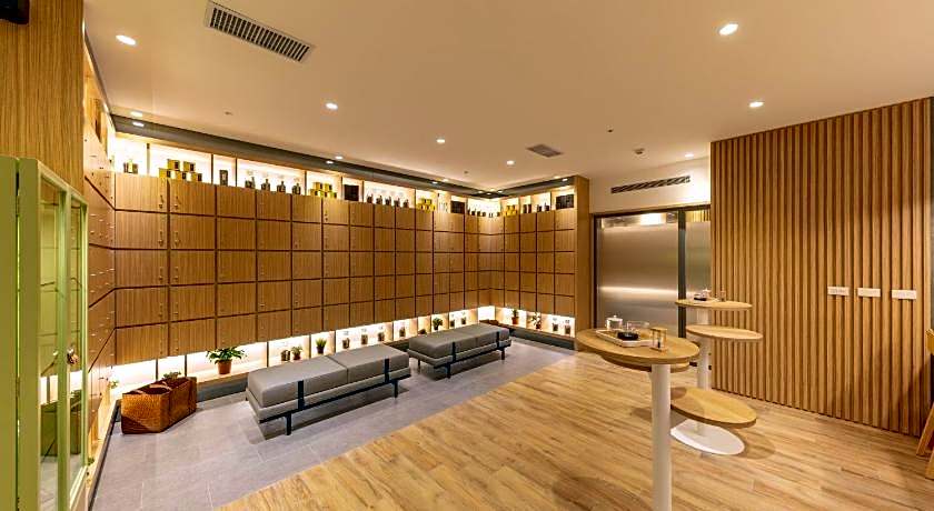 CHO Stay Capsule Hotel (Taoyuan Airport T2)