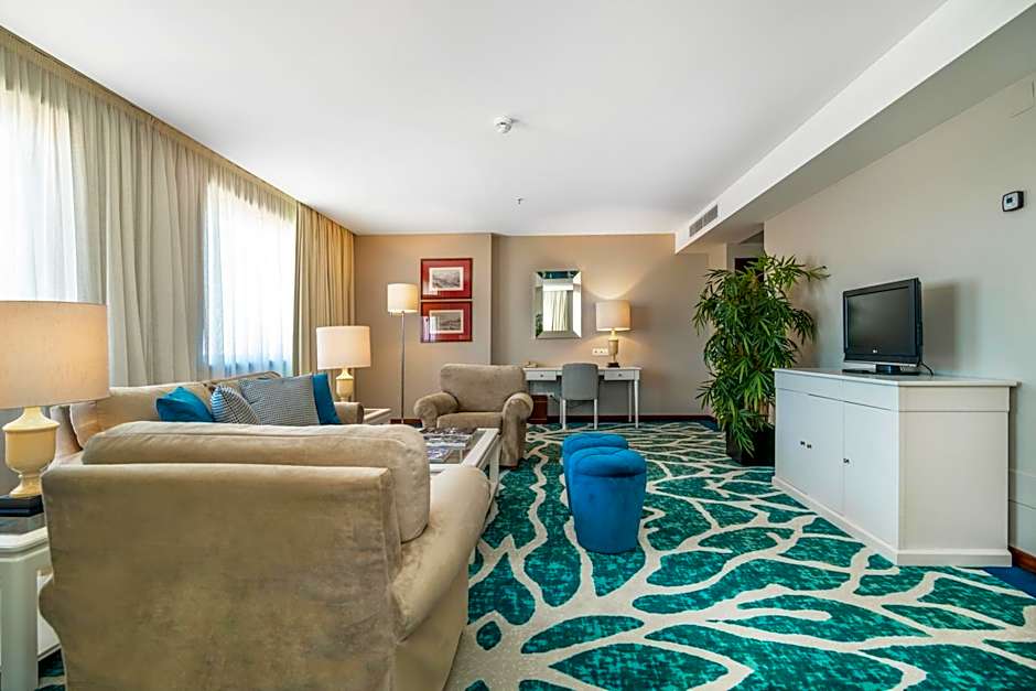 Holiday Inn Porto Gaia By IHG