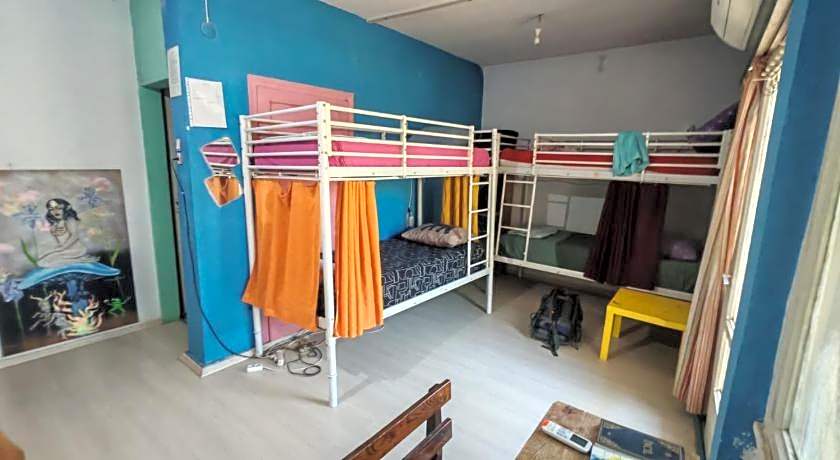 Shantihome Hostel Izmir