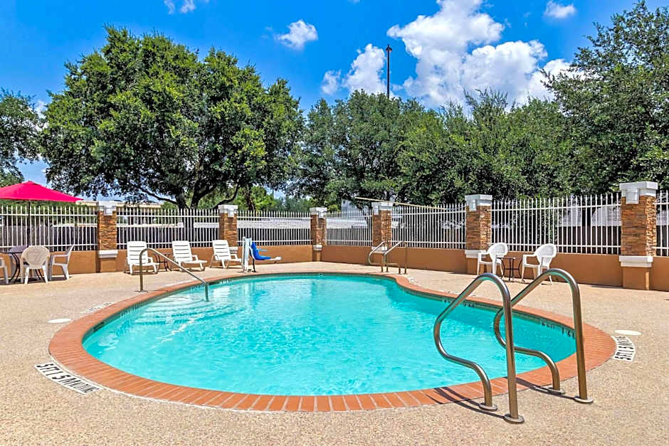 Comfort Suites Katy