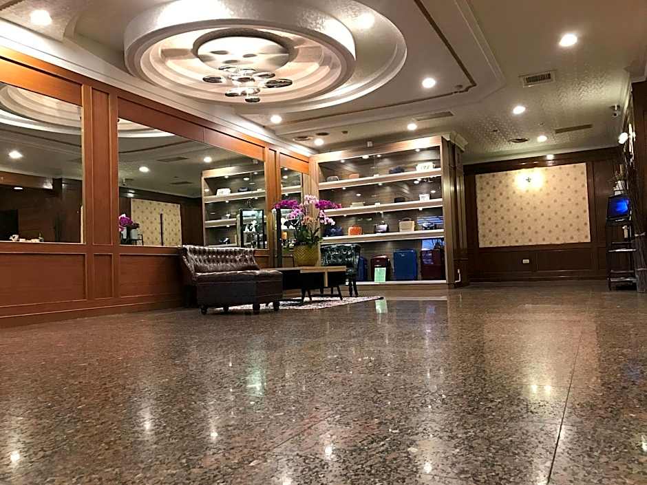 Back Home Hotel