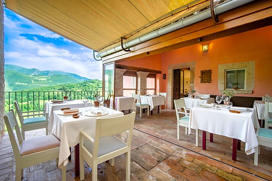 Castello Di Postignano Relais