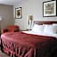 Days Inn & Suites by Wyndham Bloomington/Normal IL
