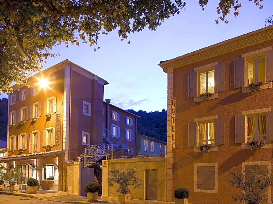 Logis Hotel Restaurant Azalees