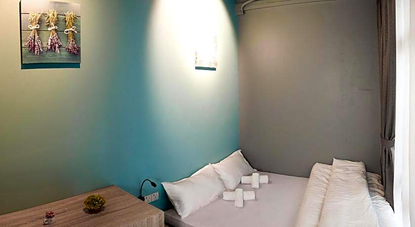 Vibrant Hostel