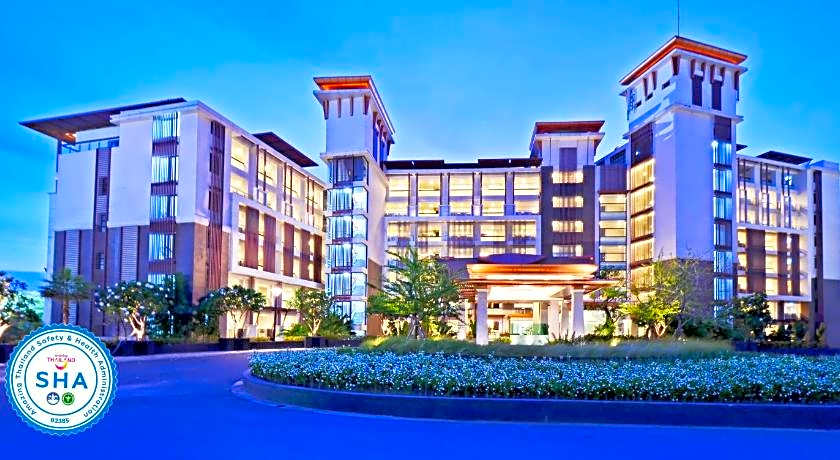 Summit Windmill Golf Residence