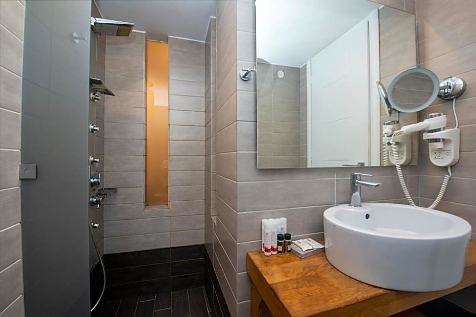 Fresh Boutique Hotel