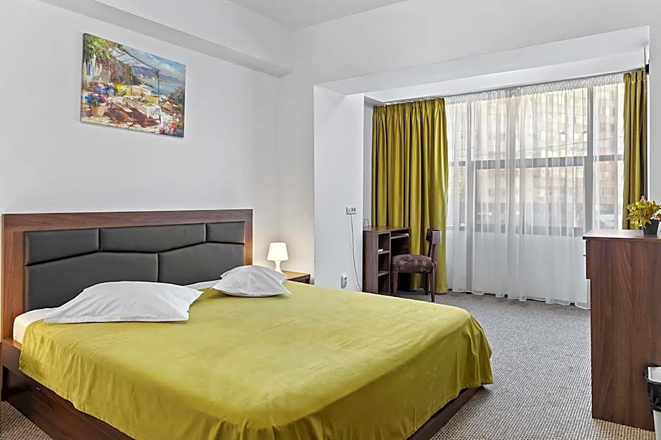 Lina Hotel