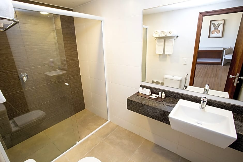 Alta Reggia Plaza Hotel