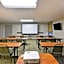 Hampton Inn By Hilton Detroit/Madison Heights/South Troy