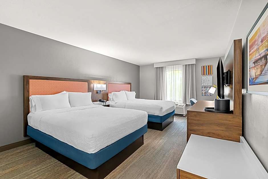 Hampton Inn & Suites Peru