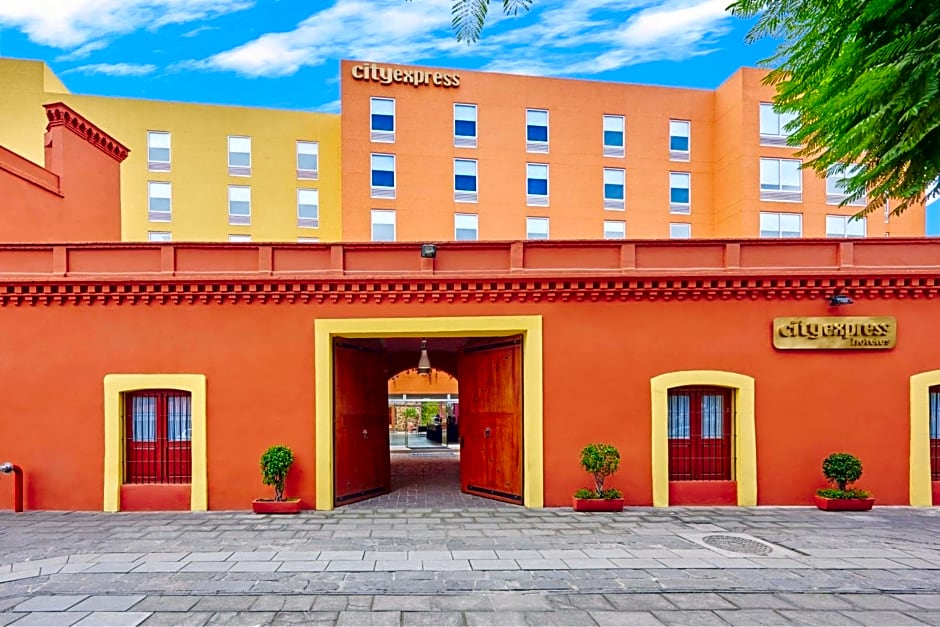 City Express by Marriott Puebla Centro
