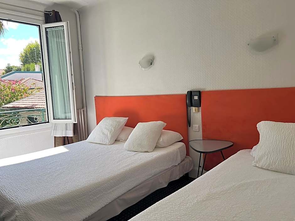 Hôtel VAL FLORES LOGIS