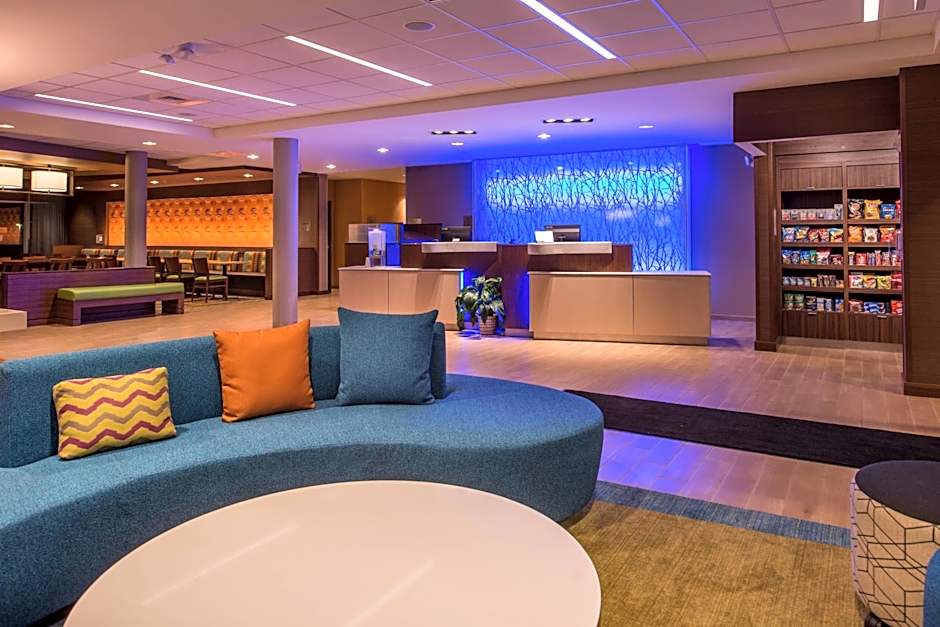 Fairfield Inn & Suites by Marriott St. Louis Westport