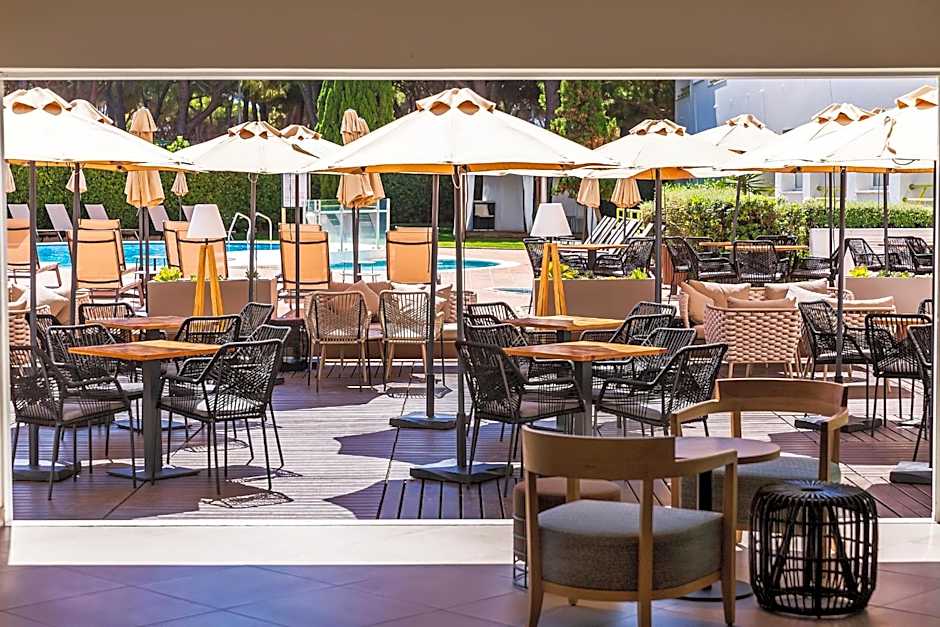 The Patio Suite Hotel