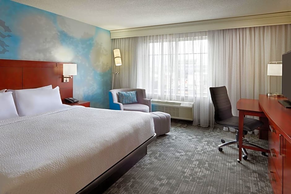 Courtyard by Marriott Ottawa Downtown