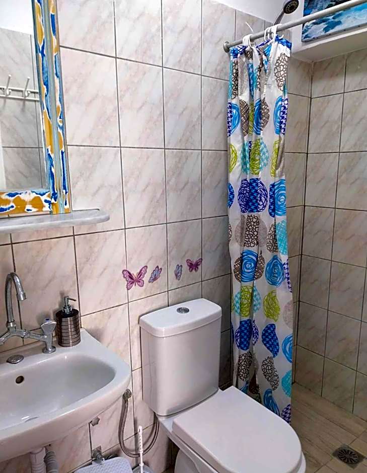 Kalymnos Platy Gialos Mousellis Makis Apartments