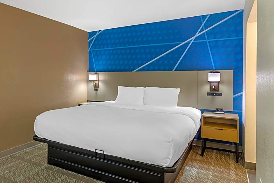 Comfort Inn & Suites Savannah Airport